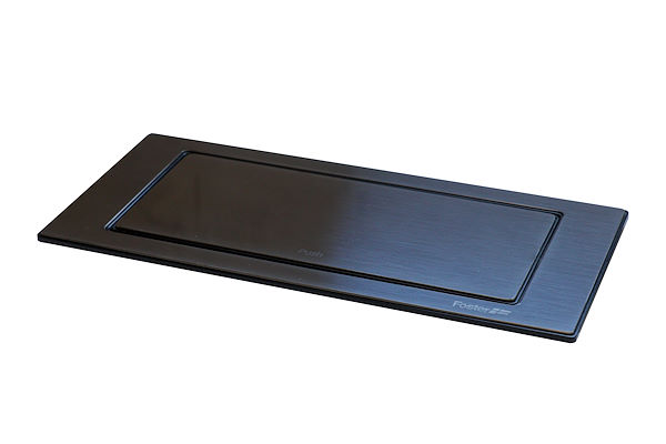 翻转式插座, 内置插座