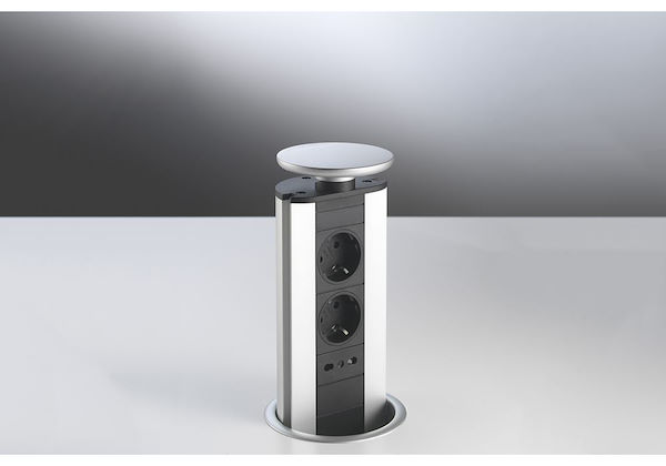 Totem3 升降式插座, 内置插座