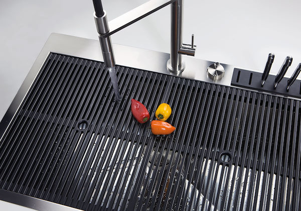 水槽 Foster Milano