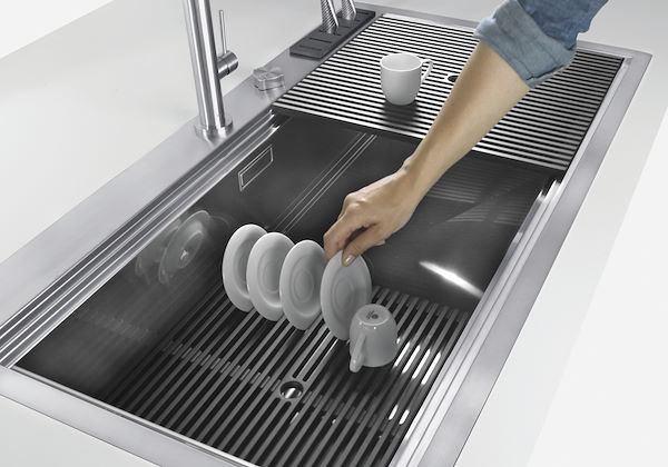 水槽 Foster Milano