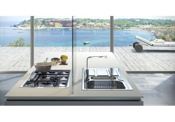 水槽 Foster Marine